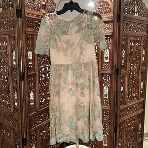 Cream tulle with light green